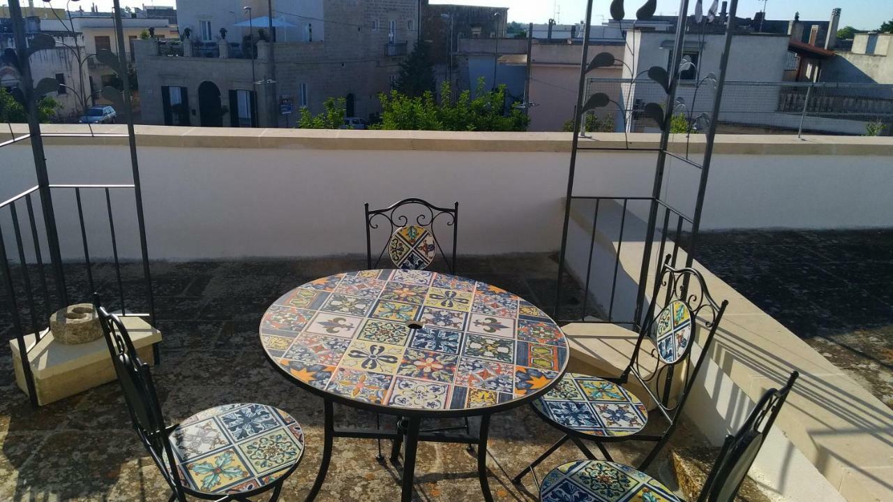 Apartamento La Terrazza Sul Castello Palmariggi Exterior foto