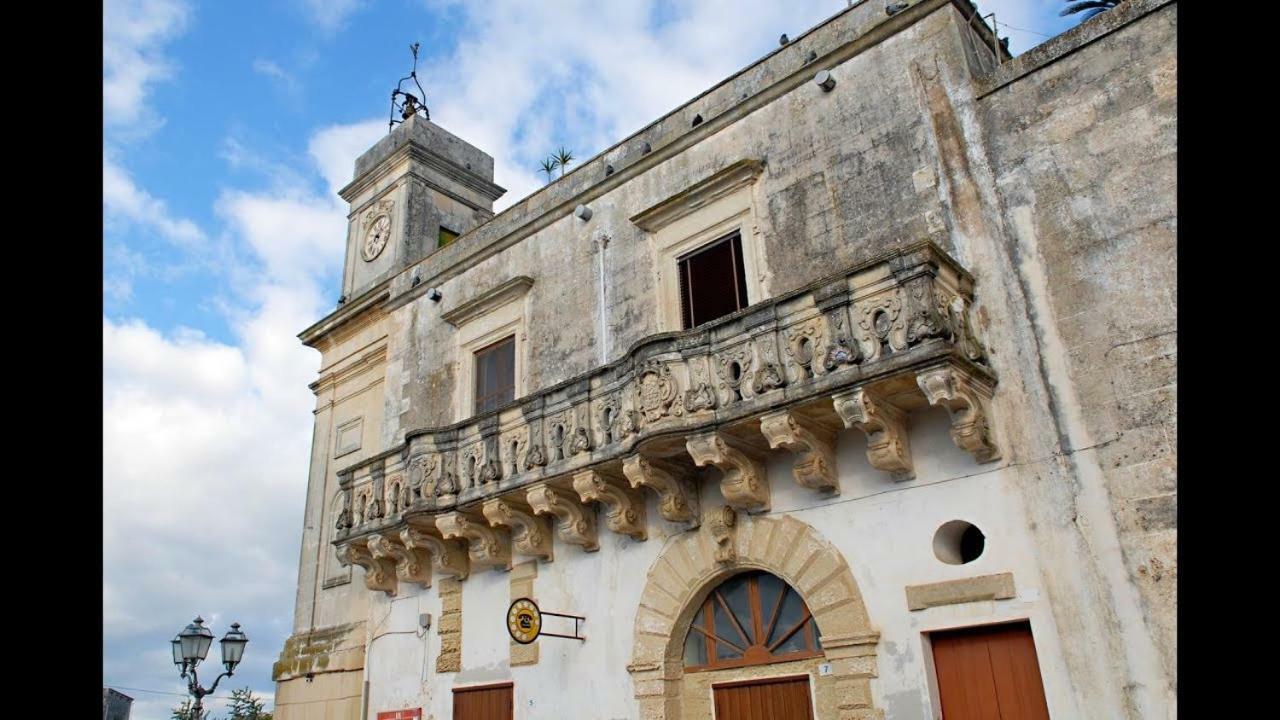 Apartamento La Terrazza Sul Castello Palmariggi Exterior foto