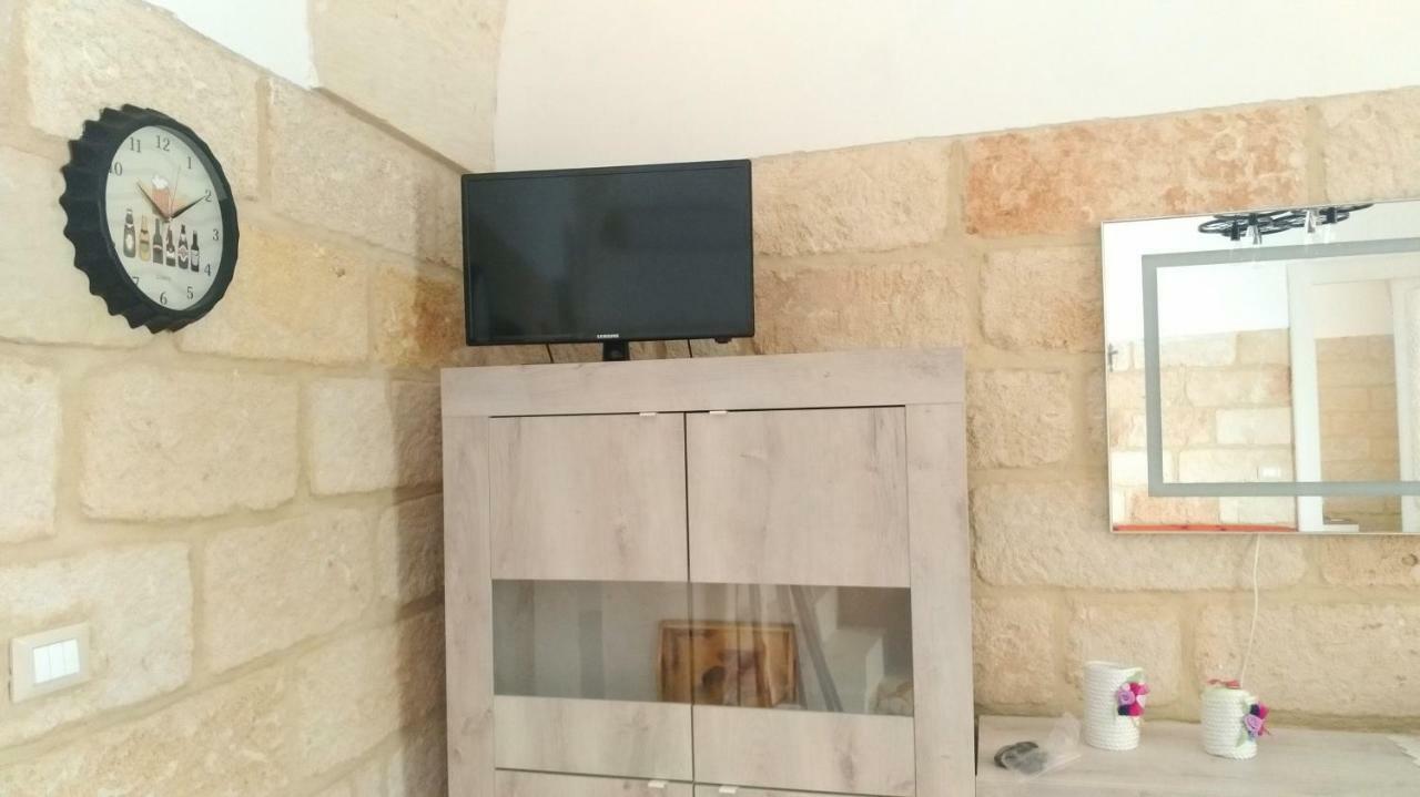 Apartamento La Terrazza Sul Castello Palmariggi Exterior foto